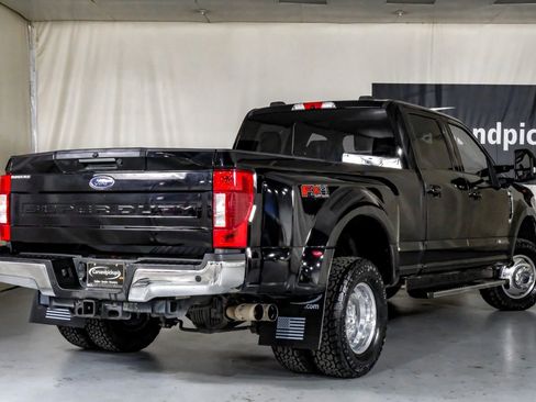 Used 2020 Ford F350 Lariat w/ Lariat Ultimate Package image 8