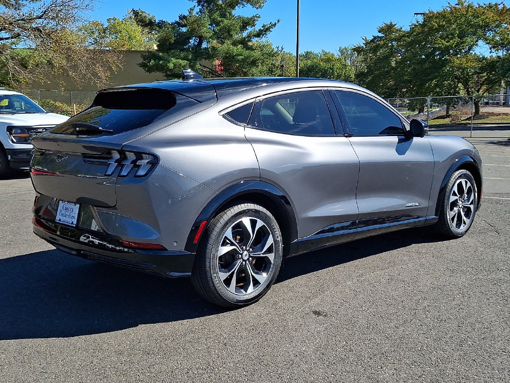 Used 2023 Ford Mustang Mach-E Premium AWD/4WD image 9