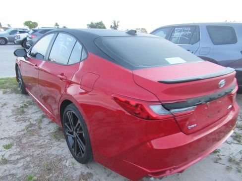 Used 2025 Toyota Camry XSE image 4