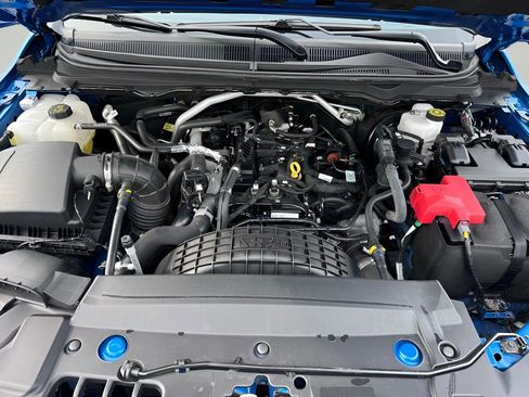 Used 2022 Ford Ranger Lariat w/ Bed Utility Package image 9