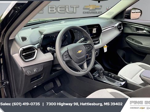 New 2026 Chevrolet TrailBlazer LS FWD image 12