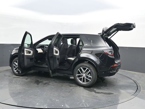 New 2025 Land Rover Discovery Sport Dynamic SE AWD/4WD image 37