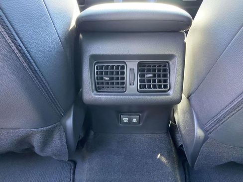 Used 2025 Toyota Camry SE w/ Multimedia Upgrade Package image 18