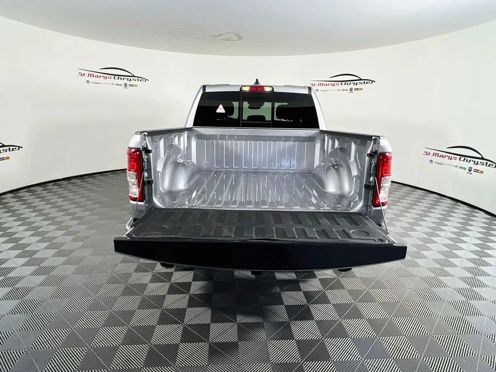 Used 2023 RAM 1500 Big Horn AWD/4WD image 25