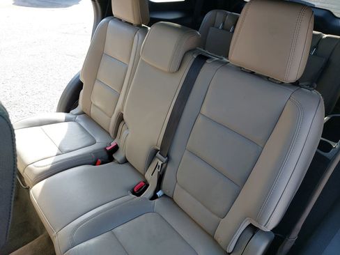 Used 2013 Ford Explorer XLT image 14