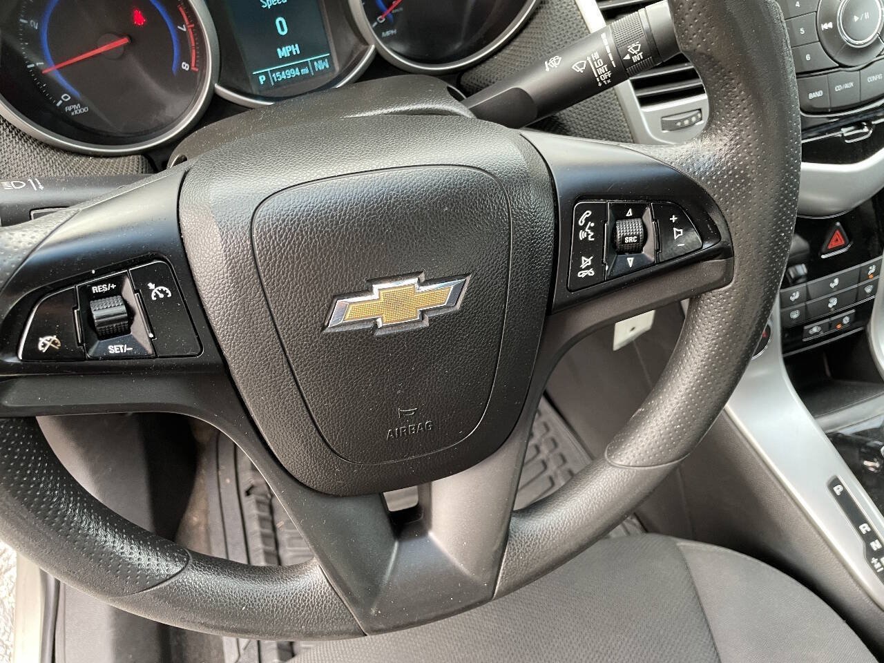 Used 2016 Chevrolet Cruze LT FWD image 10
