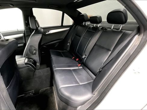 Used 2013 Mercedes-Benz C 300 4MATIC Sedan image 24