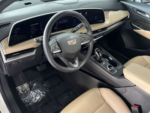 Used 2024 Cadillac XT4 Premium Luxury w/ LPO, Floor Liner Package FWD image 13