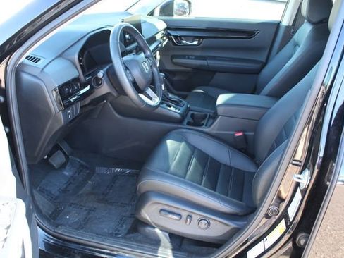 Used 2025 Honda CR-V EX-L image 2