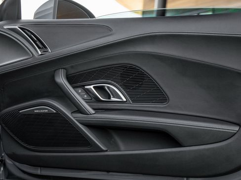 Used 2020 Audi R8 V10 image 32