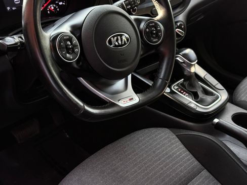 Used 2020 Kia Soul GT-Line w/ Option Group 015 FWD image 14