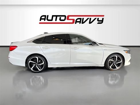 Used 2022 Honda Accord Sport image 8