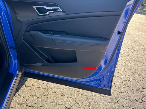 New 2026 Kia Sportage EX w/ EX Panorama Roof Package image 14