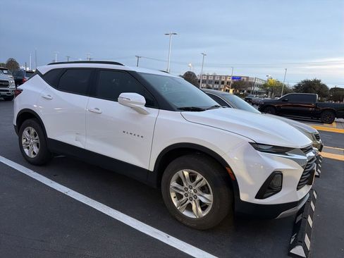 Used 2022 Chevrolet Blazer LT image 8