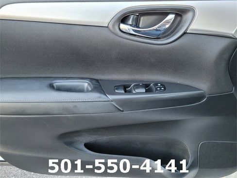 Used 2019 Nissan Sentra S image 32