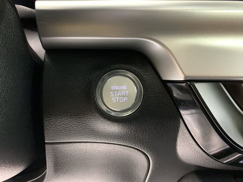 Used 2021 Kia Telluride S FWD image 17