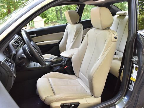 Used 2018 BMW 230i Coupe RWD image 14