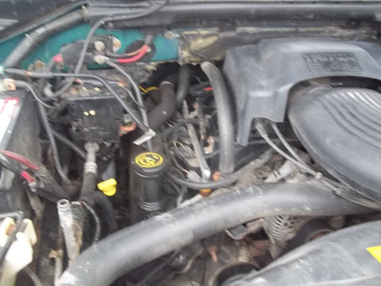 Used 2001 Ford F150 Lariat RWD image 16