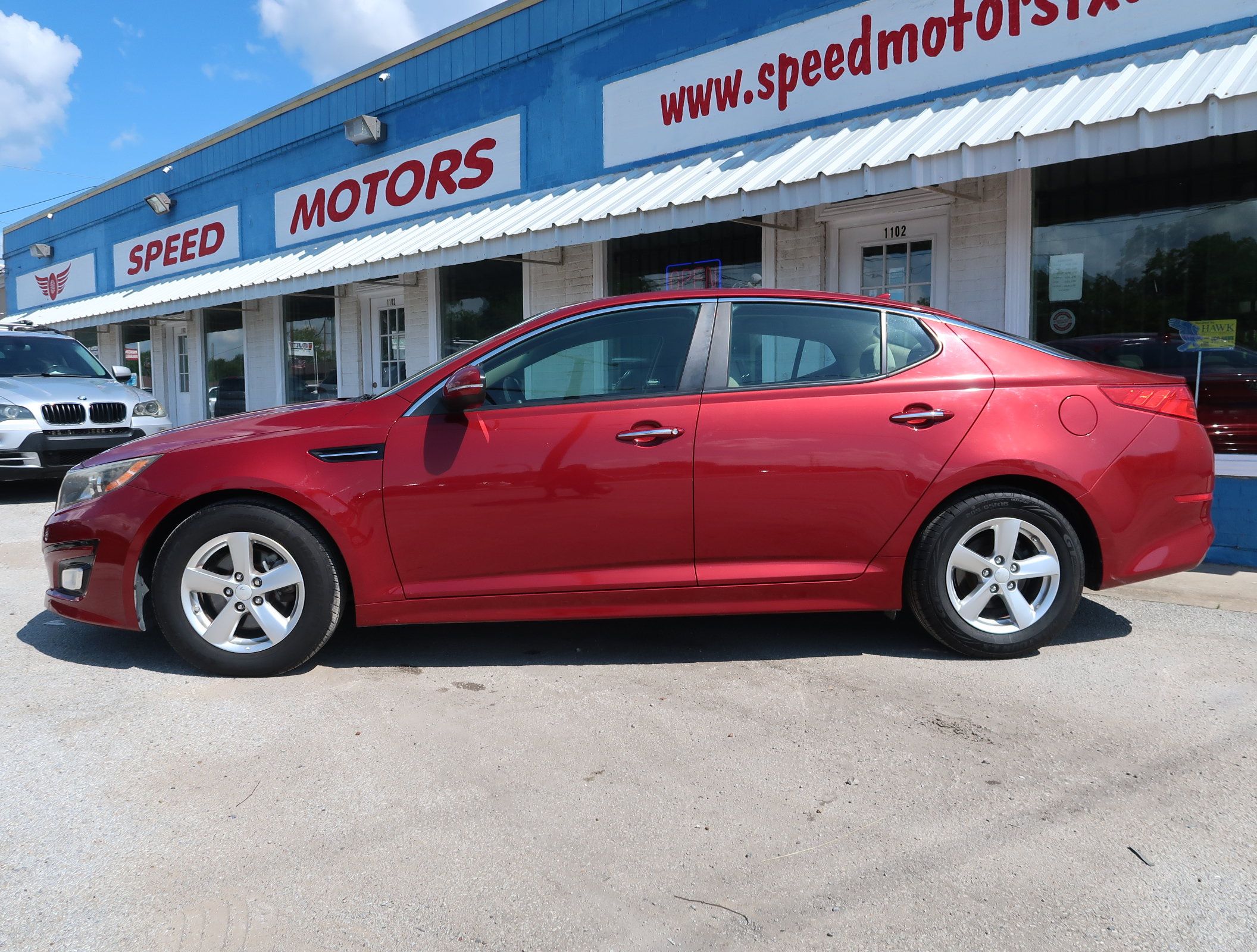 Used 2015 Kia Optima LX FWD image 3