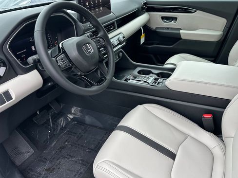 New 2026 Honda Pilot EX-L image 9