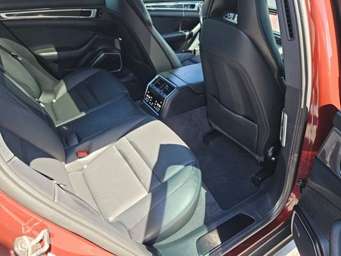 Used 2022 Porsche Panamera Platinum Edition RWD image 20