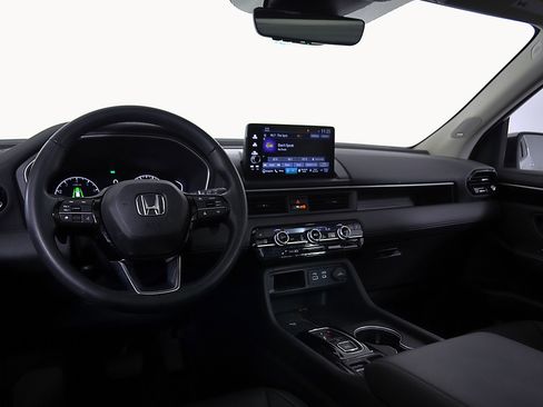 Used 2023 Honda Pilot Touring image 23