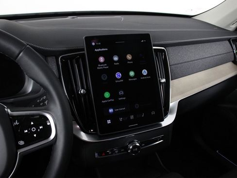 New 2026 Volvo XC90 B5 Plus image 6