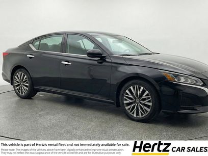 Used 2025 Nissan Altima 2.5 SV
