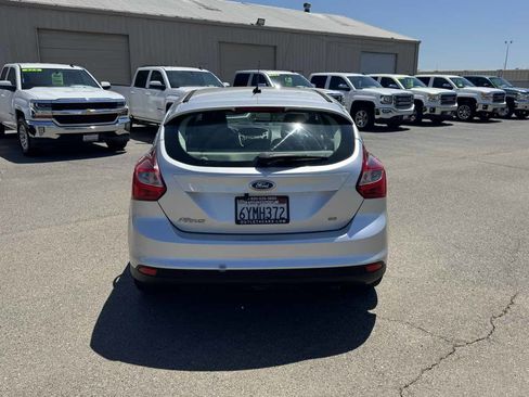 Used 2013 Ford Focus SE FWD image 8