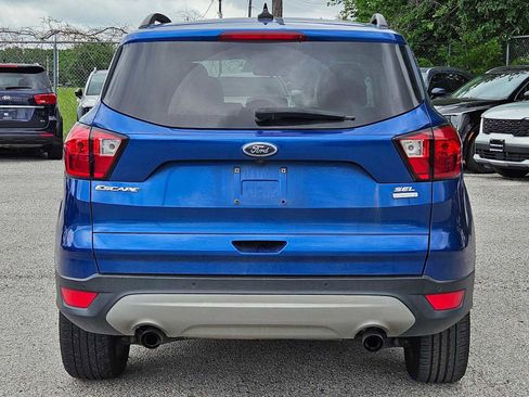 Used 2019 Ford Escape SEL image 6