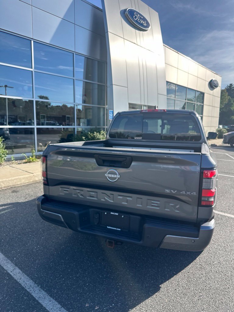Used 2023 Nissan Frontier SV w/ SV Convenience Package AWD/4WD image 4