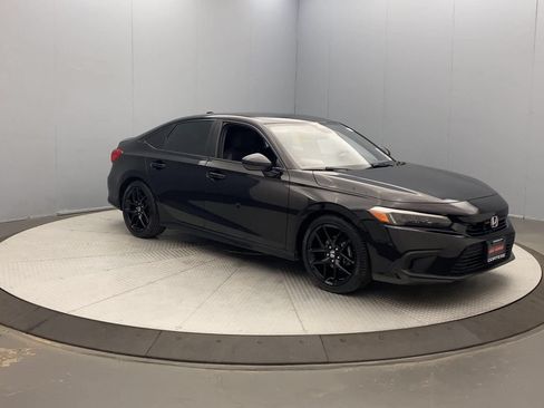 Used 2023 Honda Civic Sport image 7
