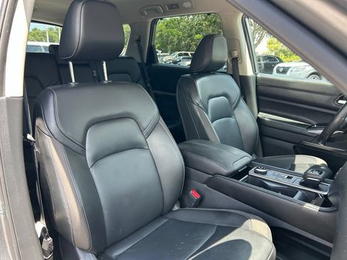Certified 2024 Nissan Pathfinder SL AWD/4WD image 47