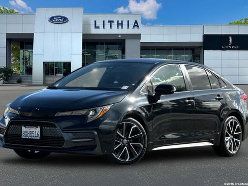 Used 2022 Toyota Corolla SE w/ Carpet Mat Package (TMS) image 1