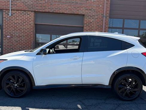 Used 2021 Honda HR-V Sport image 7