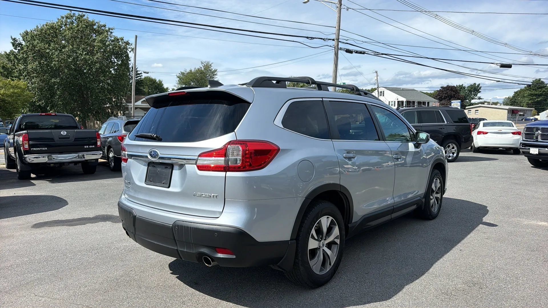 Used 2021 Subaru Ascent Premium w/ Convenience Package AWD/4WD image 7