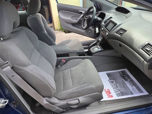Used 2010 Honda Civic LX image 14