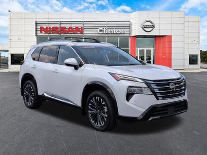 Used 2025 Nissan Rogue Platinum w/ Platinum Premium Package