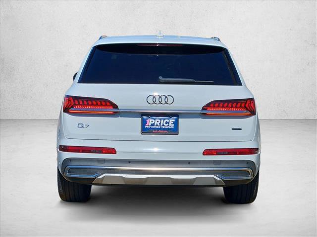 Used 2023 Audi Q7 2.0T Premium w/ Convenience Package AWD/4WD image 7