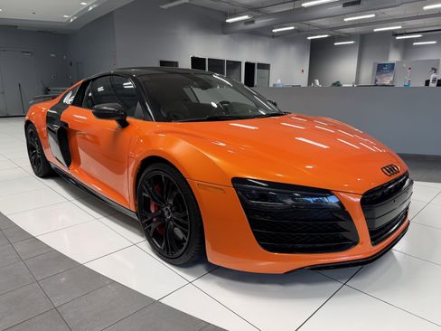 Used 2014 Audi R8 V10 plus image 8