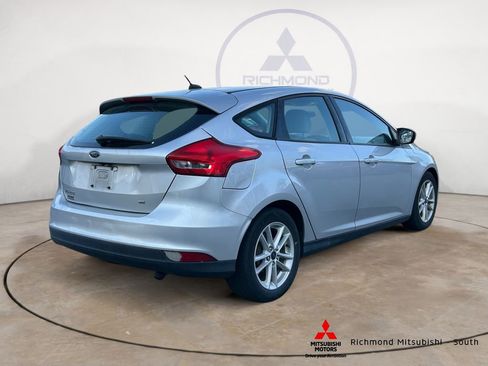 Used 2015 Ford Focus SE image 3