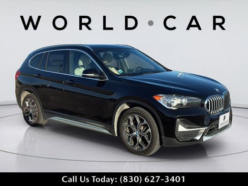 Used 2021 BMW X1 xDrive28i w/ Convenience Package AWD/4WD image 16