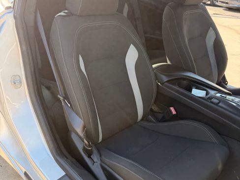 Used 2017 Chevrolet Camaro LT RWD image 11