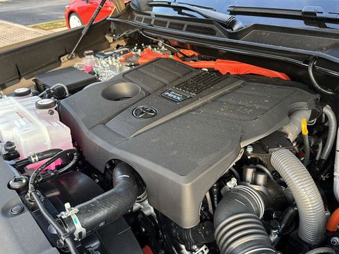 New 2026 Toyota Tundra Limited image 31