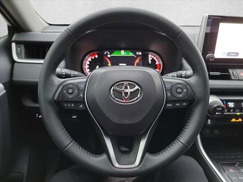 Used 2024 Toyota RAV4 XLE Premium FWD image 20