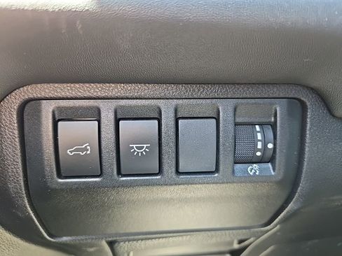 Used 2024 Subaru Ascent Touring AWD/4WD image 19