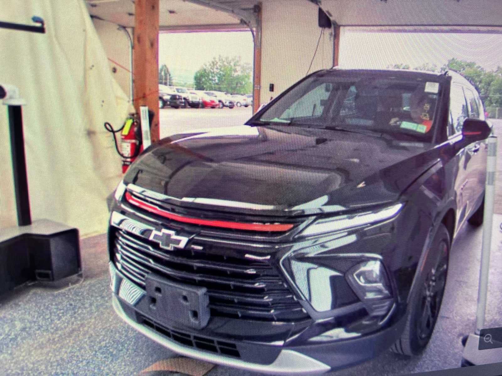 Used 2024 Chevrolet Blazer LT w/ Redline Edition AWD/4WD image 3
