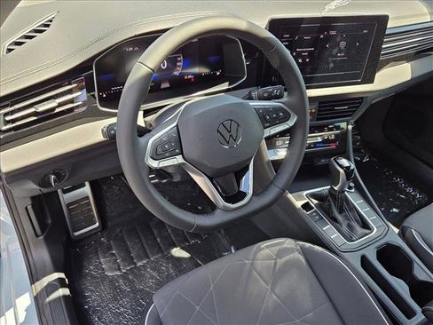 New 2025 Volkswagen Jetta Sport image 3