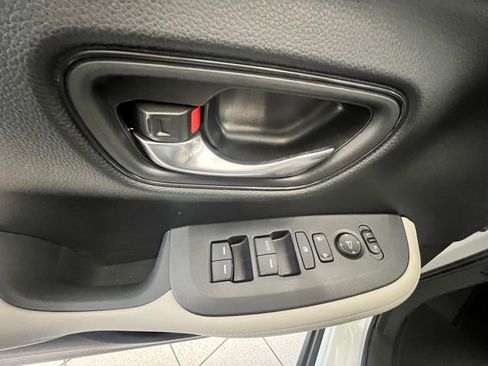 New 2025 Honda HR-V LX image 6