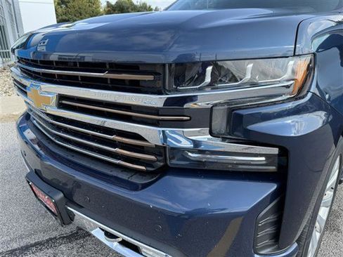 Used 2019 Chevrolet Silverado 1500 High Country w/ Technology Package image 30